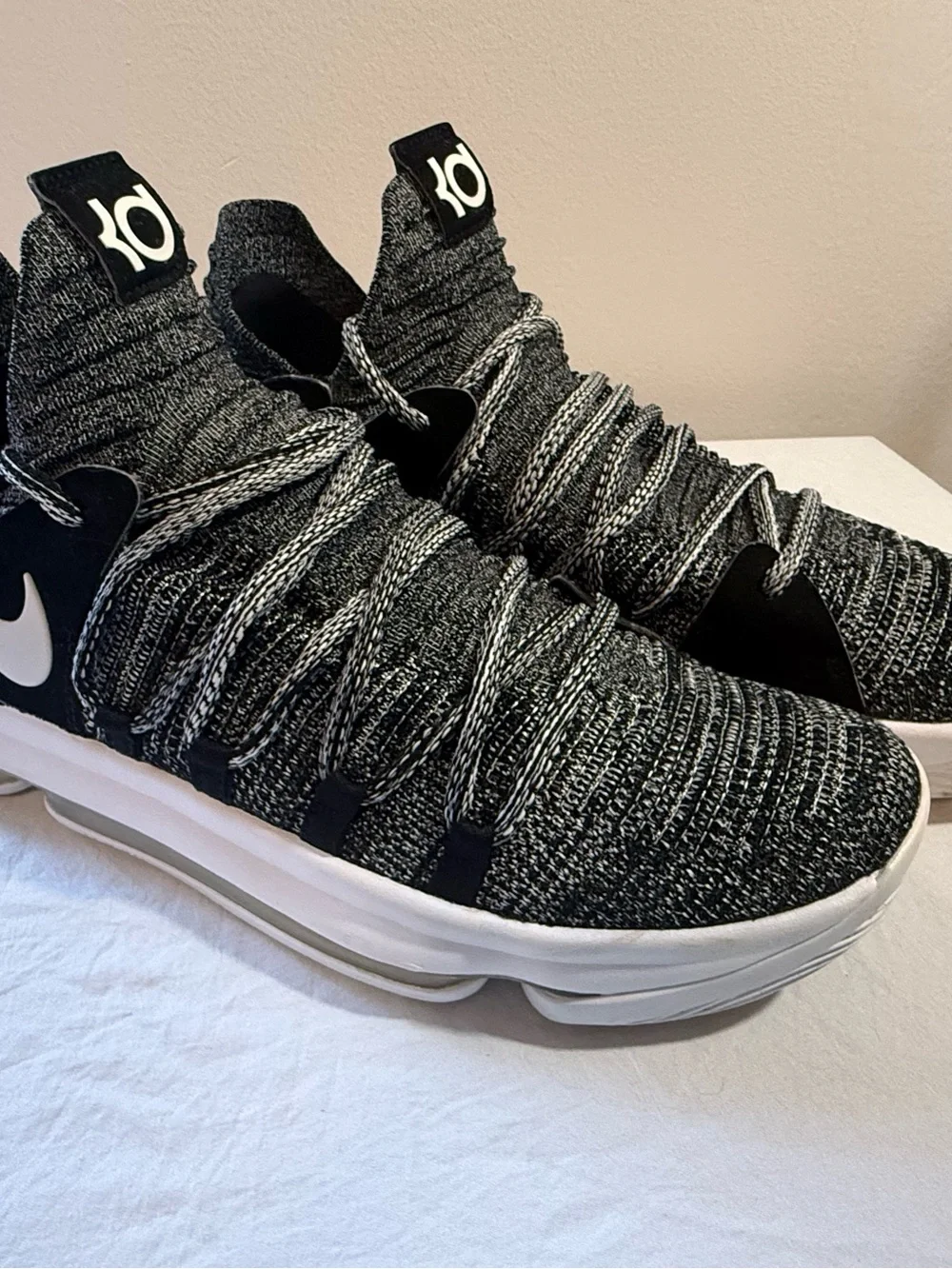Nike Zoom KD 10 'Oreo' Basketball Shoes Size 10 (897815-001)